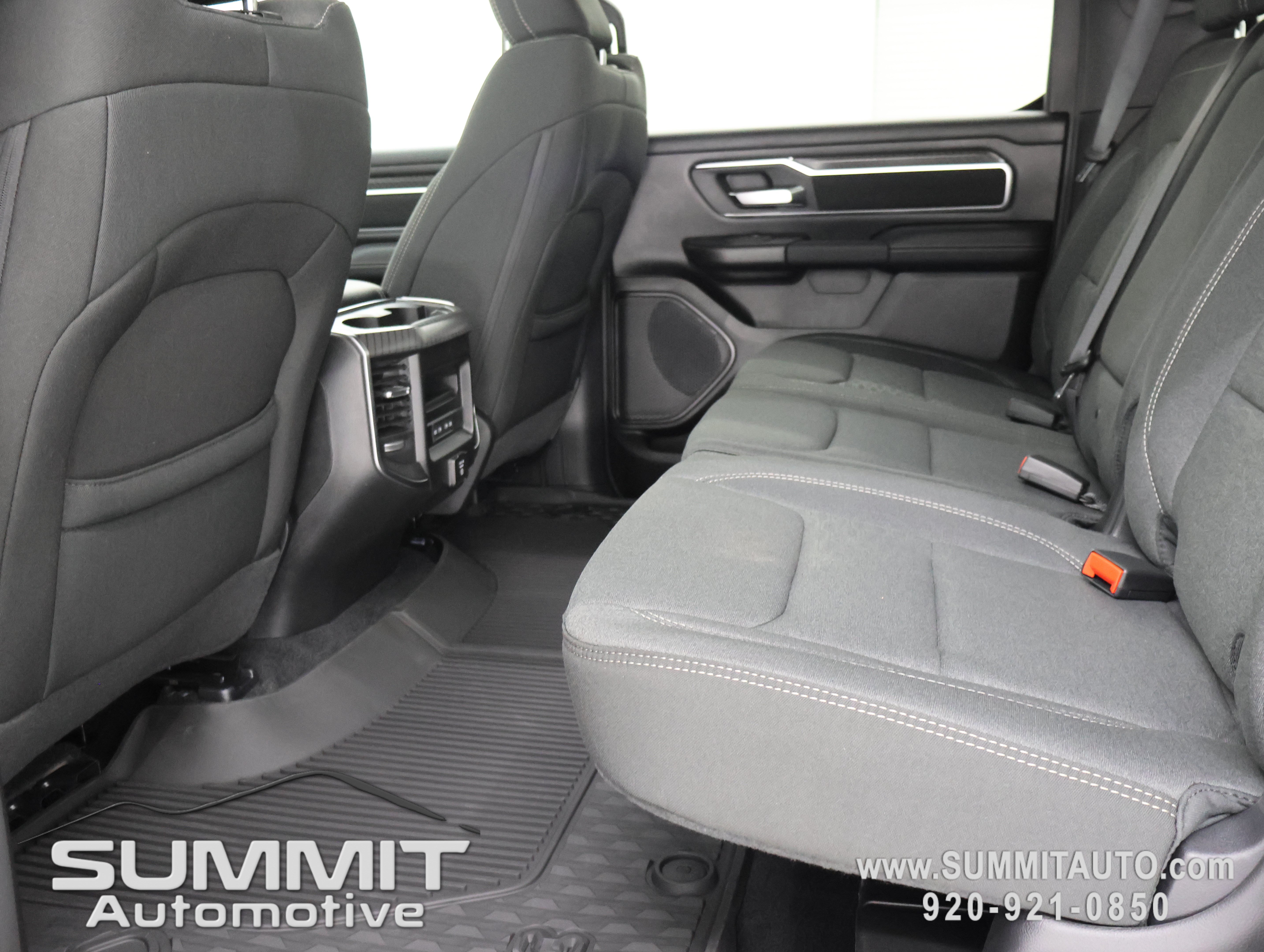 New 2027 RAM 1500 Big Horn AWD/4WD image 9
