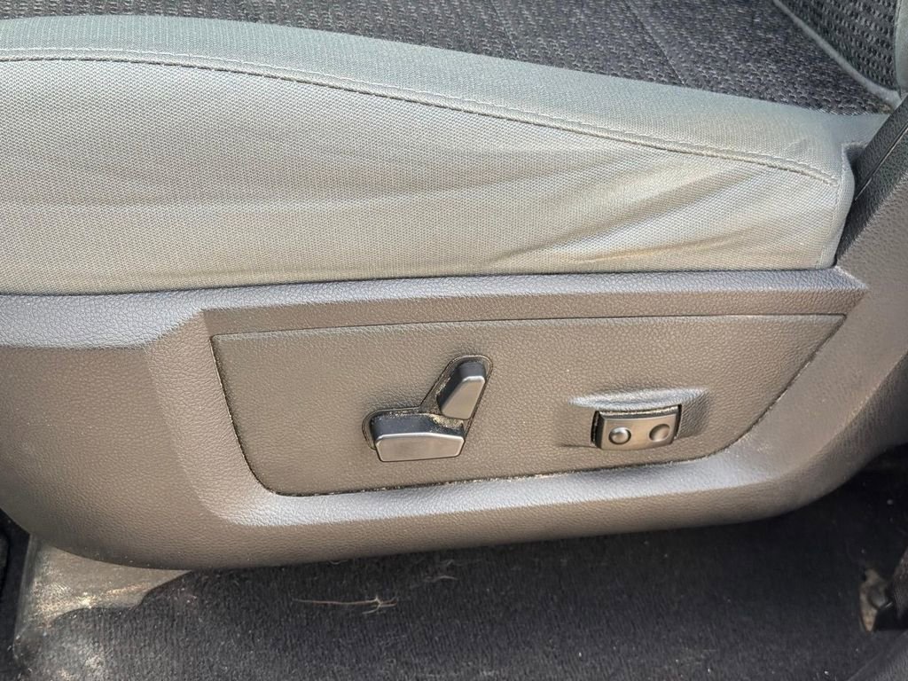 Used 2018 RAM 1500 Big Horn image 8