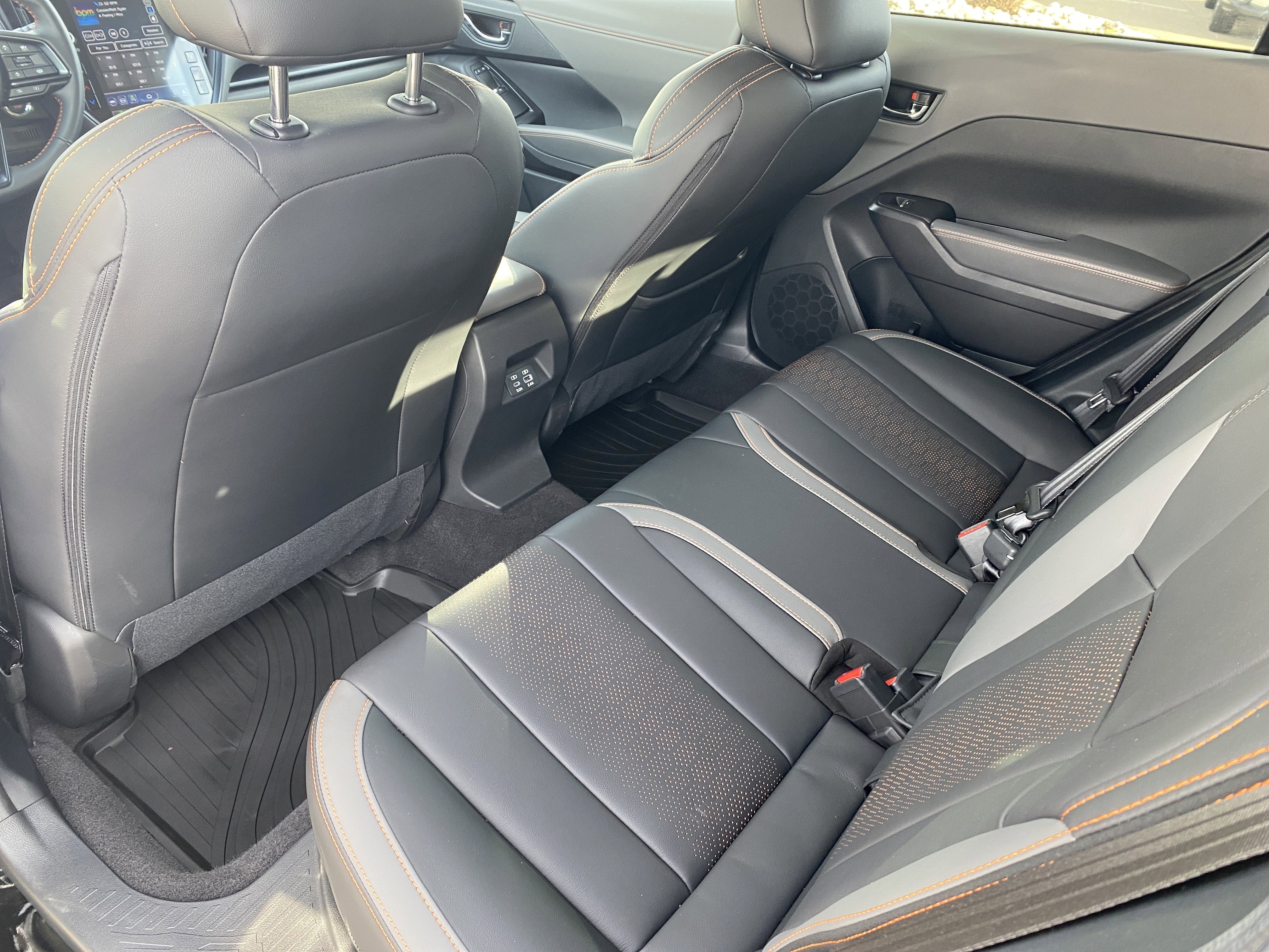 Used 2025 Subaru Crosstrek 2.5i Limited w/ Crosstrek Mirror Package image 19