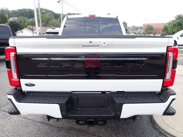 New 2026 Ford F350 Platinum w/ FX4 Off-Road Package AWD/4WD image 4
