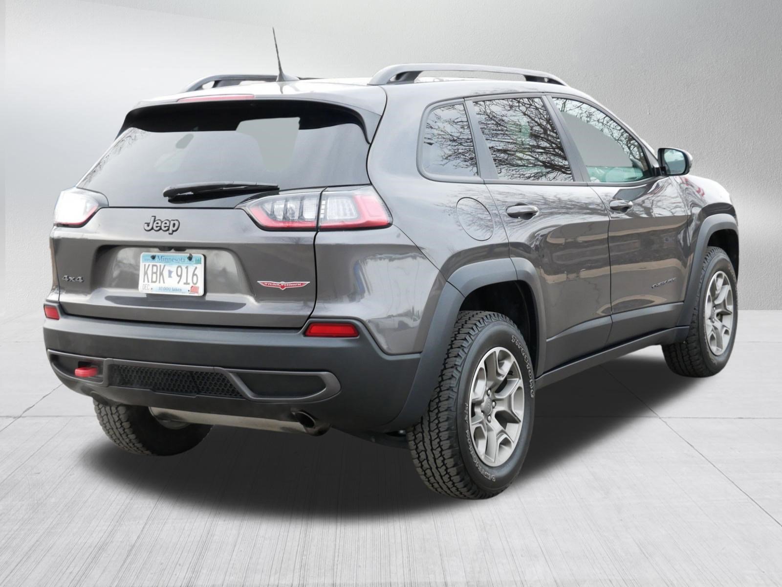 Used 2022 Jeep Cherokee Trailhawk w/ Technology Group B image 7