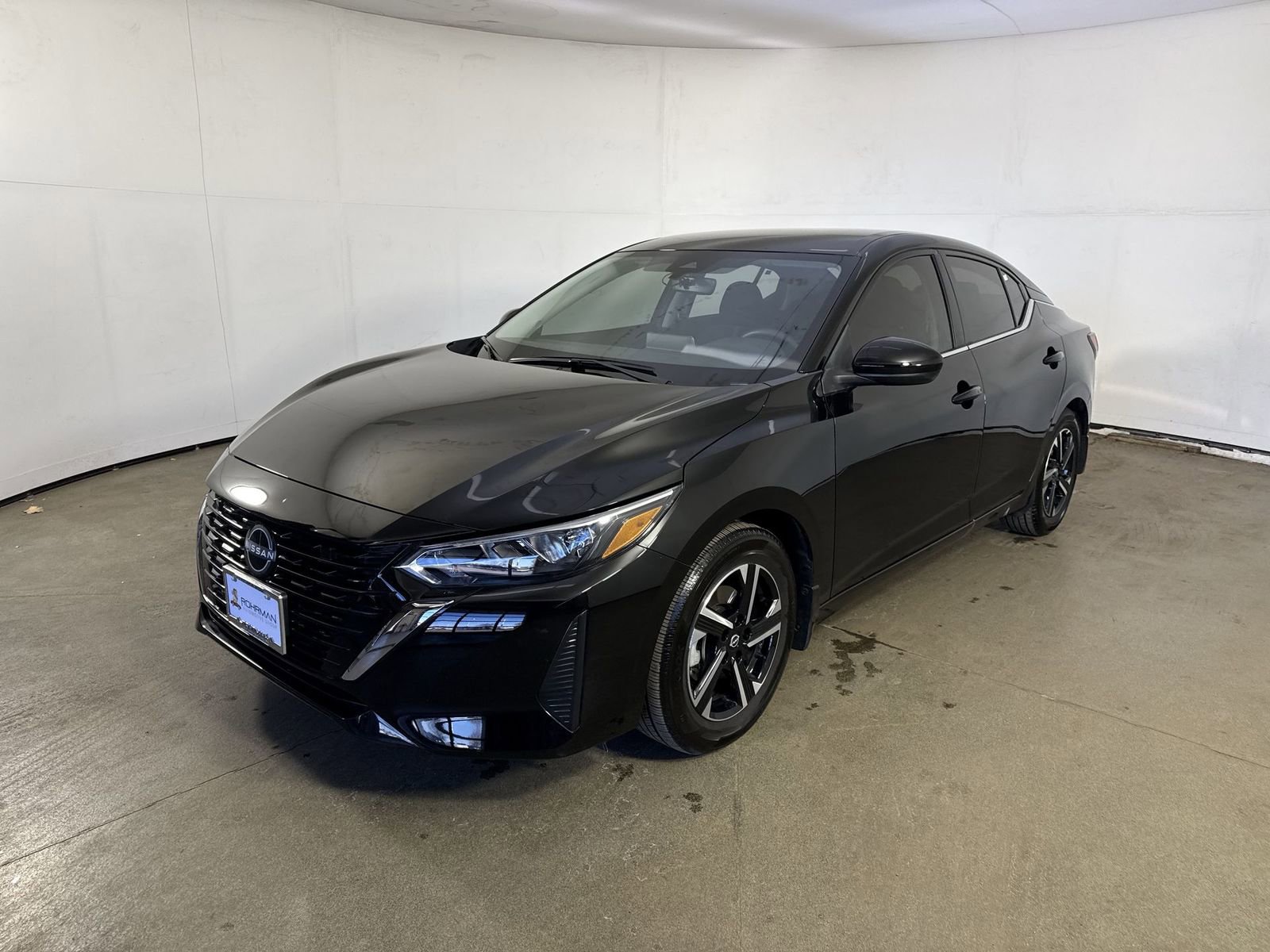 Certified 2025 Nissan Sentra SV image 25