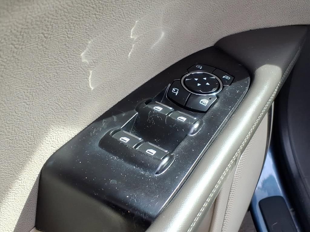 Used 2018 Lincoln MKX Reserve w/ Driver Assistance Package image 12