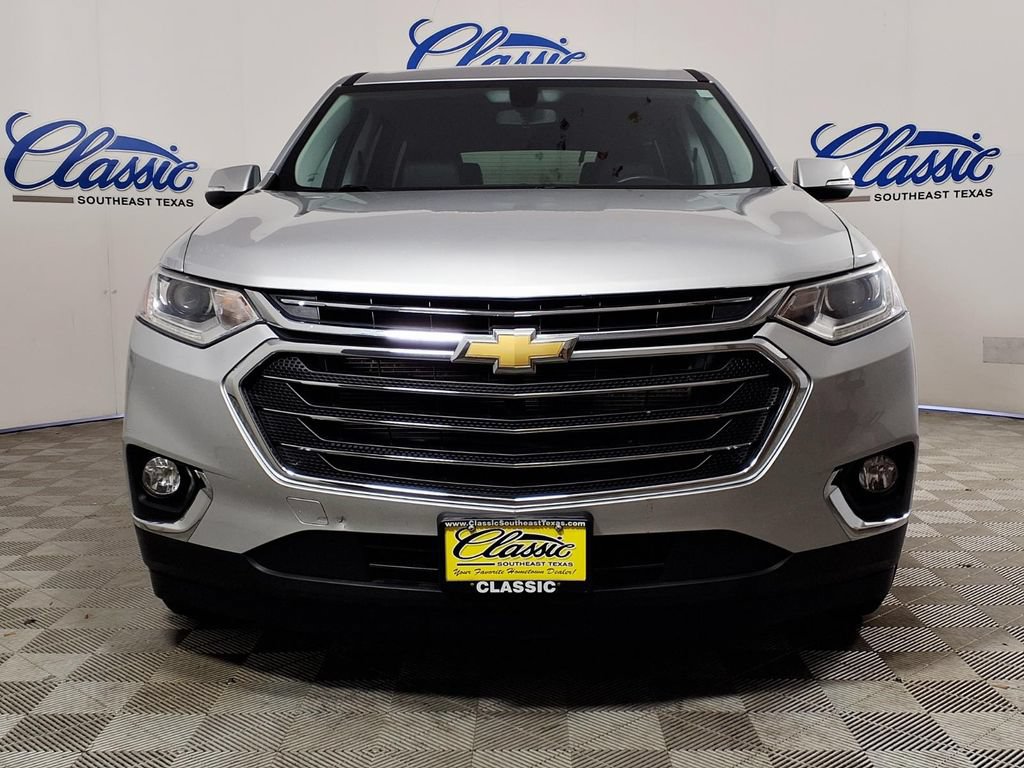 Used 2021 Chevrolet Traverse LT FWD image 3