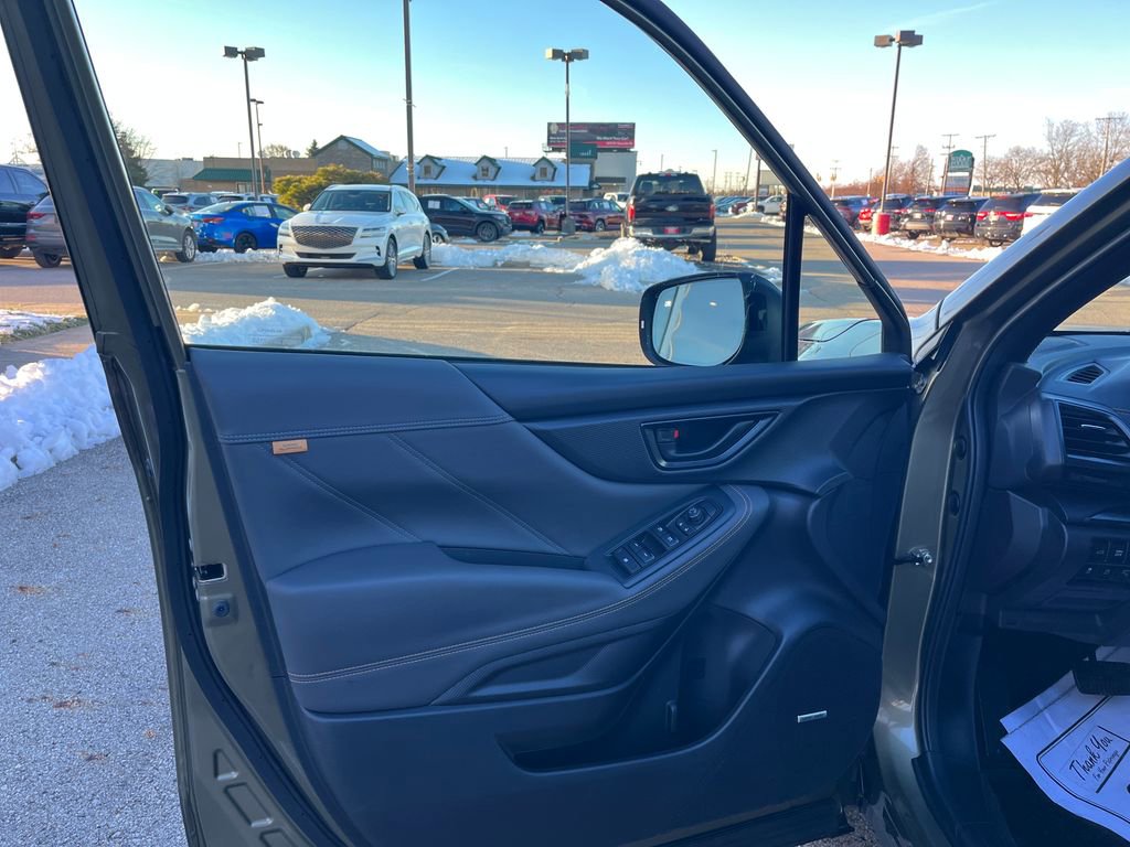 Used 2025 Subaru Forester Wilderness w/ Wilderness Package image 12