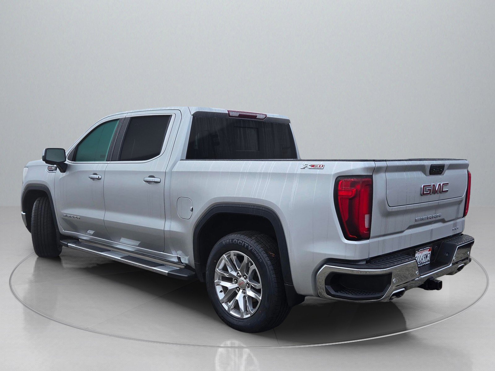 Used 2022 GMC Sierra 1500 SLT w/ SLT Premium Plus Package image 5