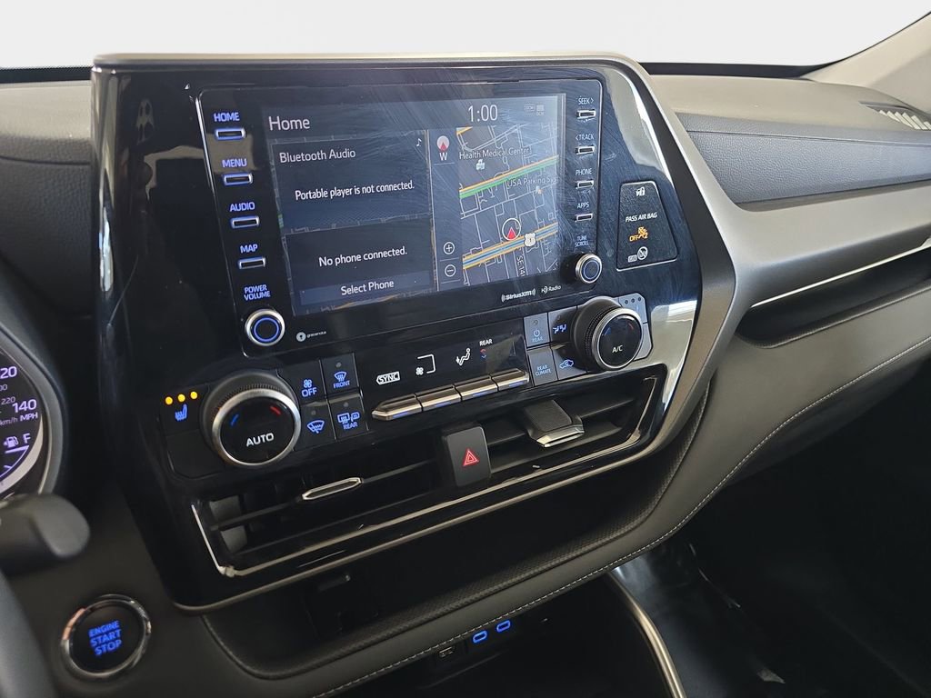 Used 2022 Toyota Highlander XLE image 21