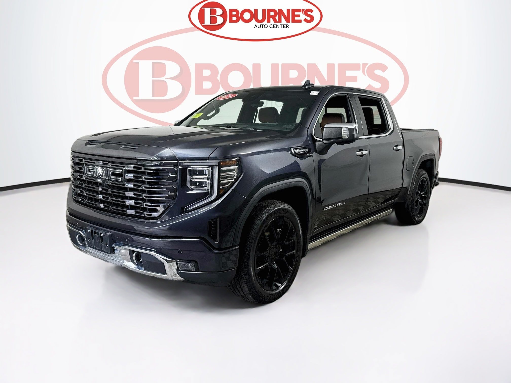 Used 2024 GMC Sierra 1500 Denali Ultimate AWD/4WD image 9