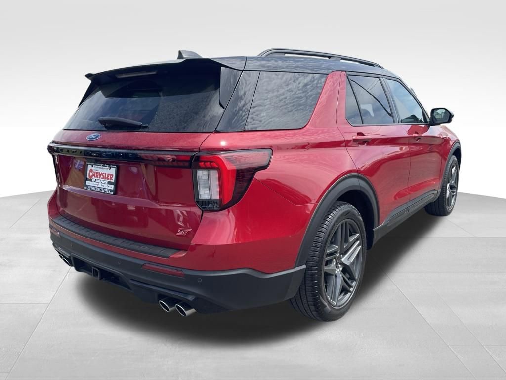 Used 2025 Ford Explorer ST AWD/4WD image 16