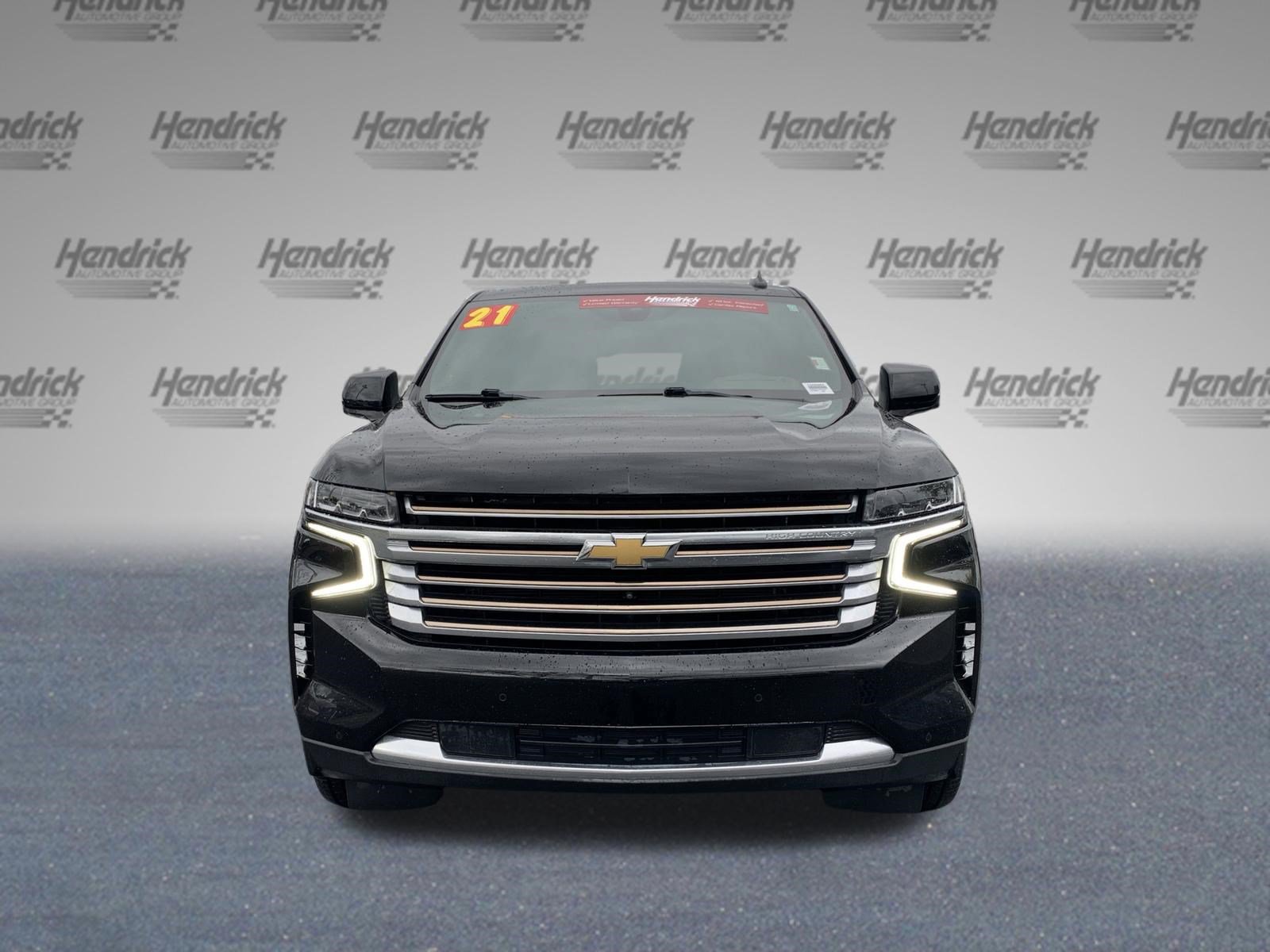 Used 2021 Chevrolet Suburban High Country AWD/4WD image 3