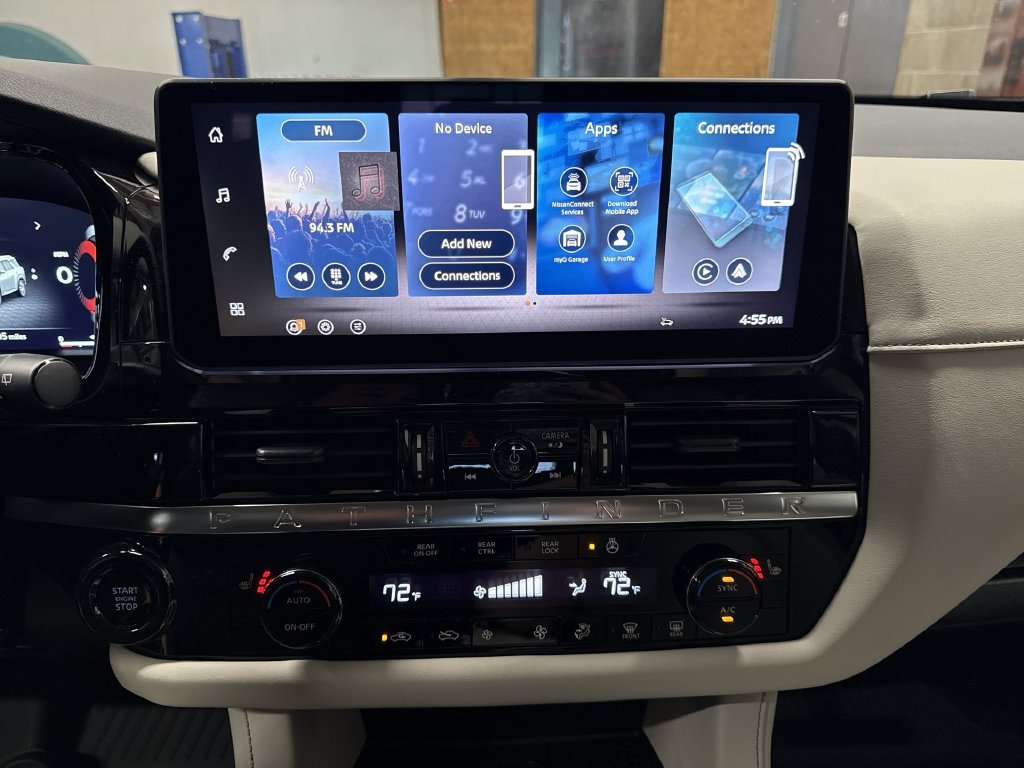 New 2026 Nissan Pathfinder SL w/ SL Premium Package AWD/4WD image 17
