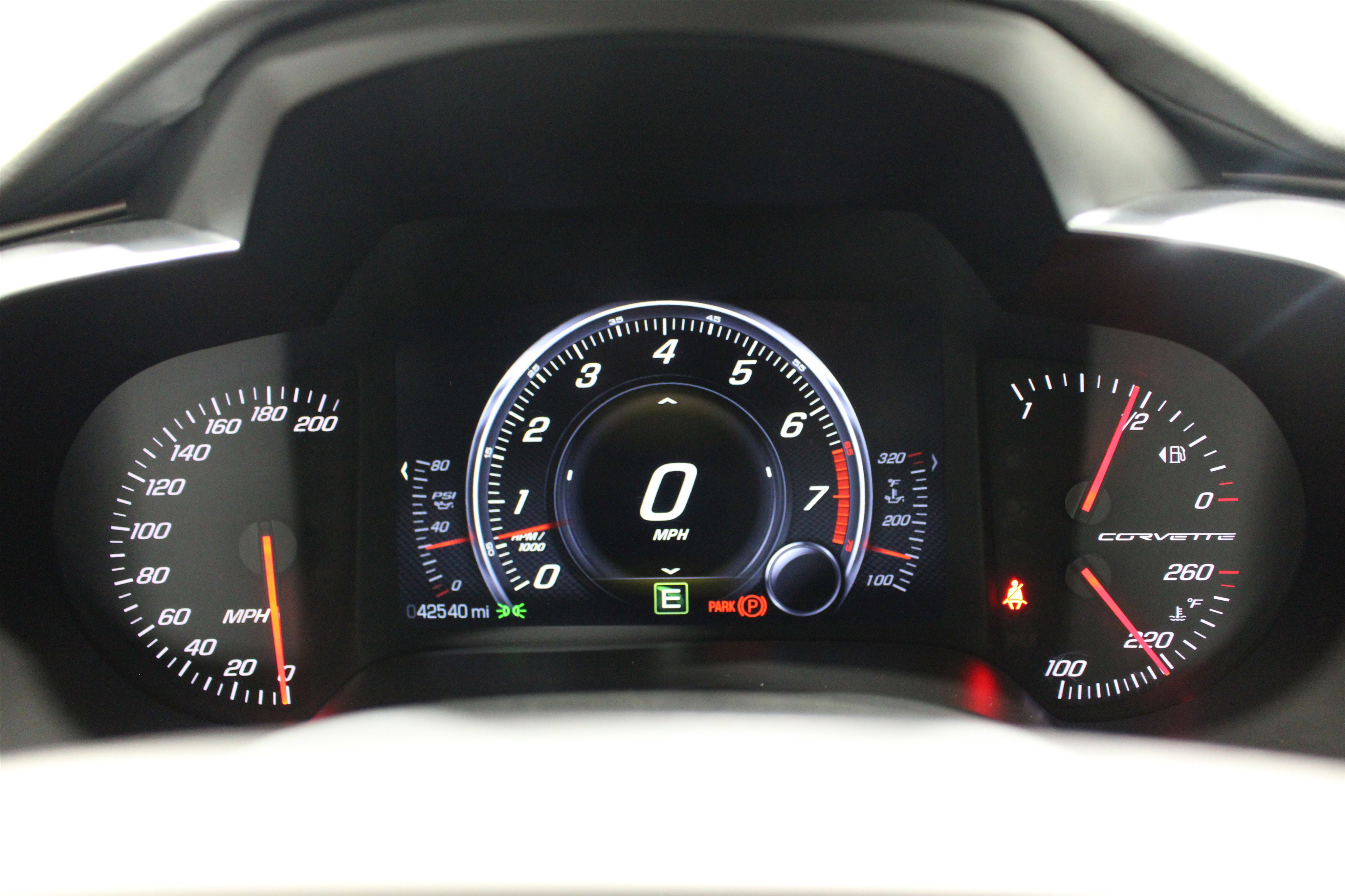 Used 2014 Chevrolet Corvette Stingray Coupe RWD image 13