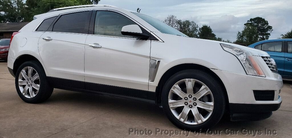 Used 2015 Cadillac SRX Luxury image 9