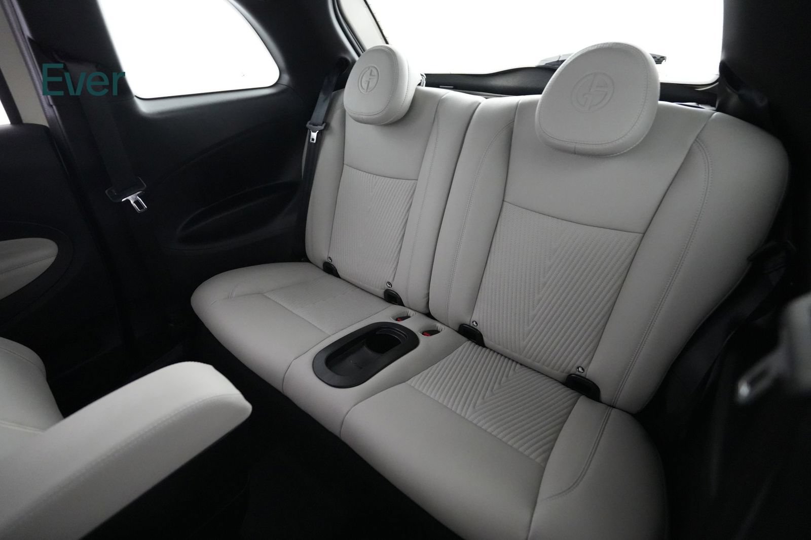Used 2025 FIAT 500 e FWD image 24