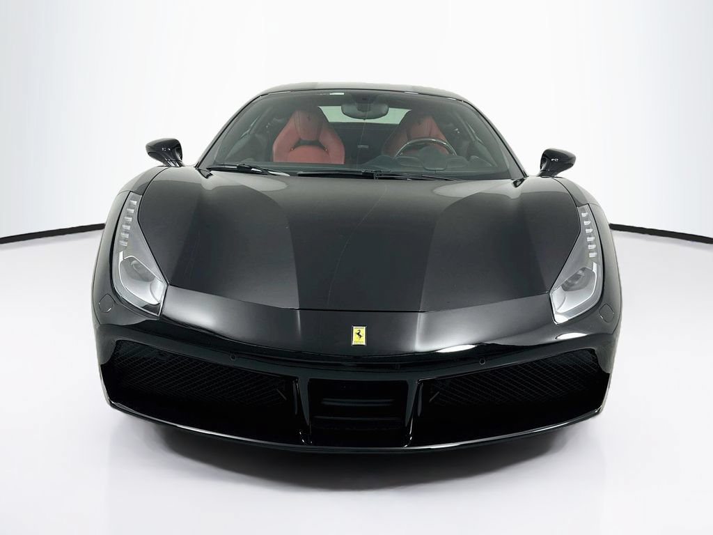 Used 2016 Ferrari 488 GTB RWD image 3