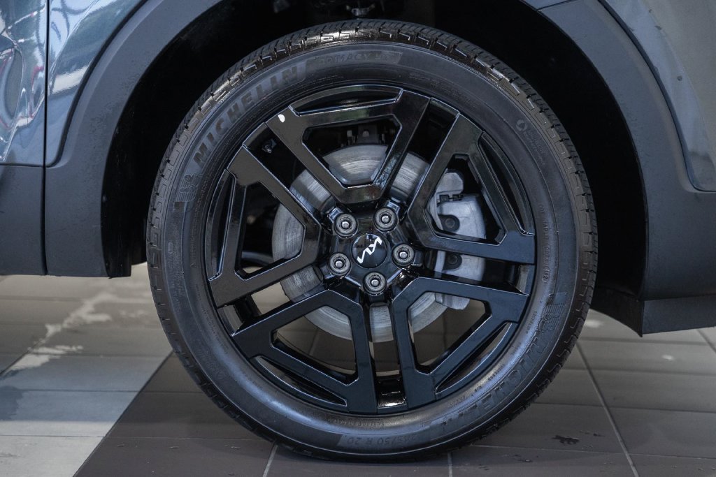 Used 2024 Kia Telluride EX X-Line AWD/4WD image 15