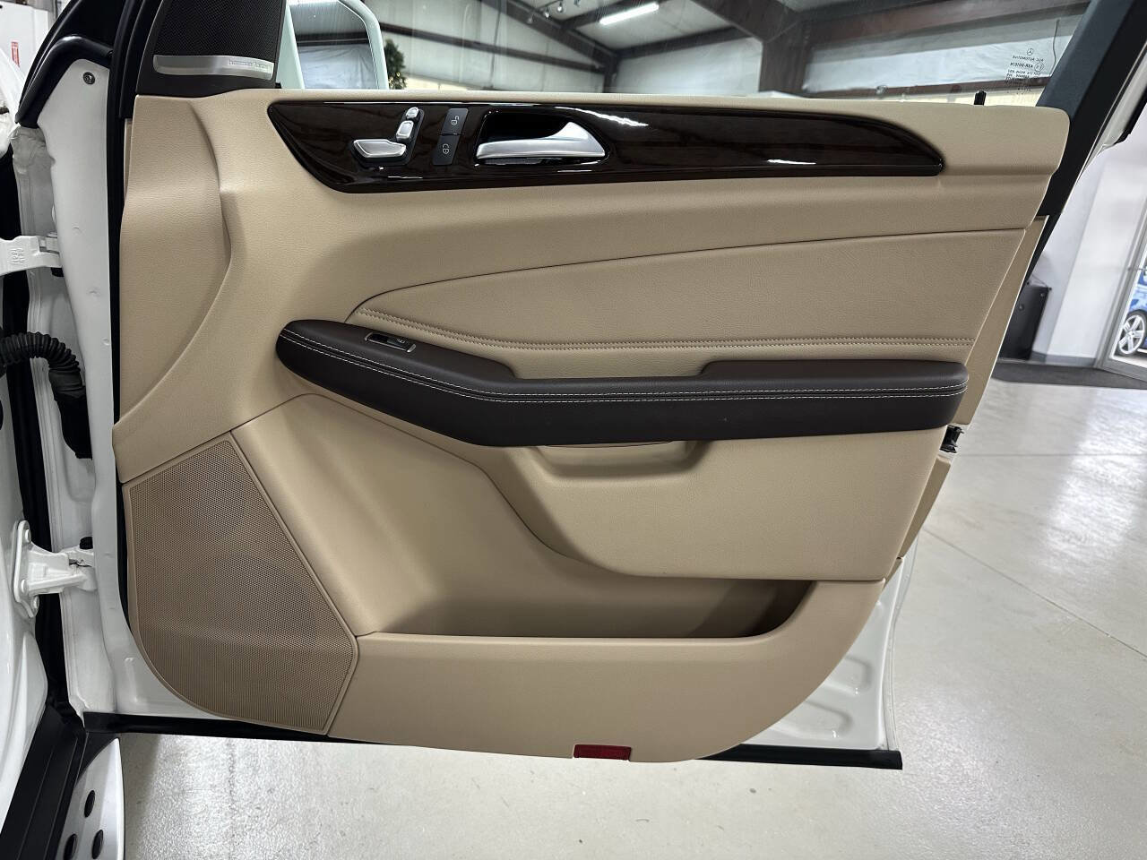 Used 2016 Mercedes-Benz GLE 350 4MATIC image 16