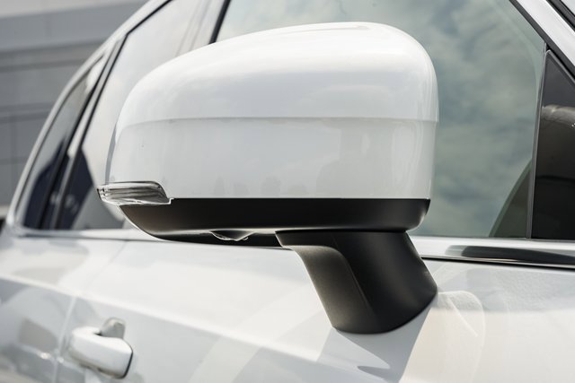 New 2026 Volvo XC90 T8 Plus image 11