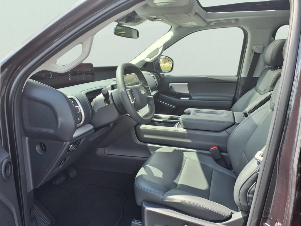 New 2026 Ford Expedition Active AWD/4WD image 18