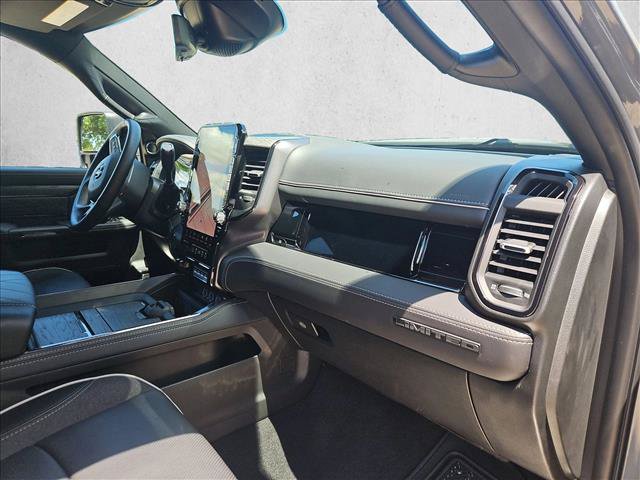 Used 2026 RAM 3500 Limited AWD/4WD image 21