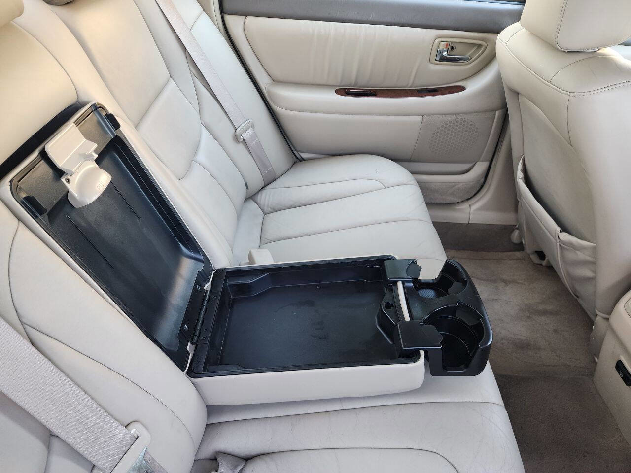 Used 2003 Toyota Avalon XLS FWD image 18