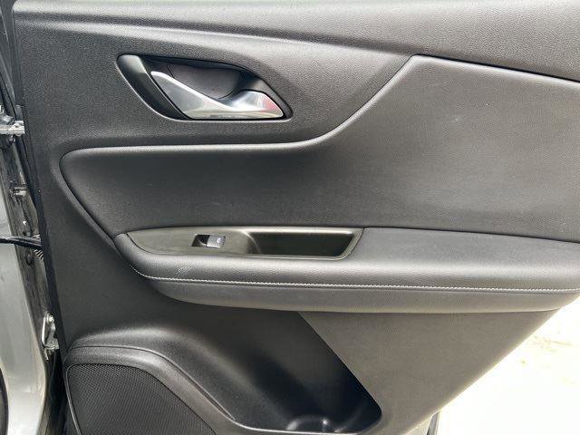 Used 2023 Chevrolet Blazer LT image 23