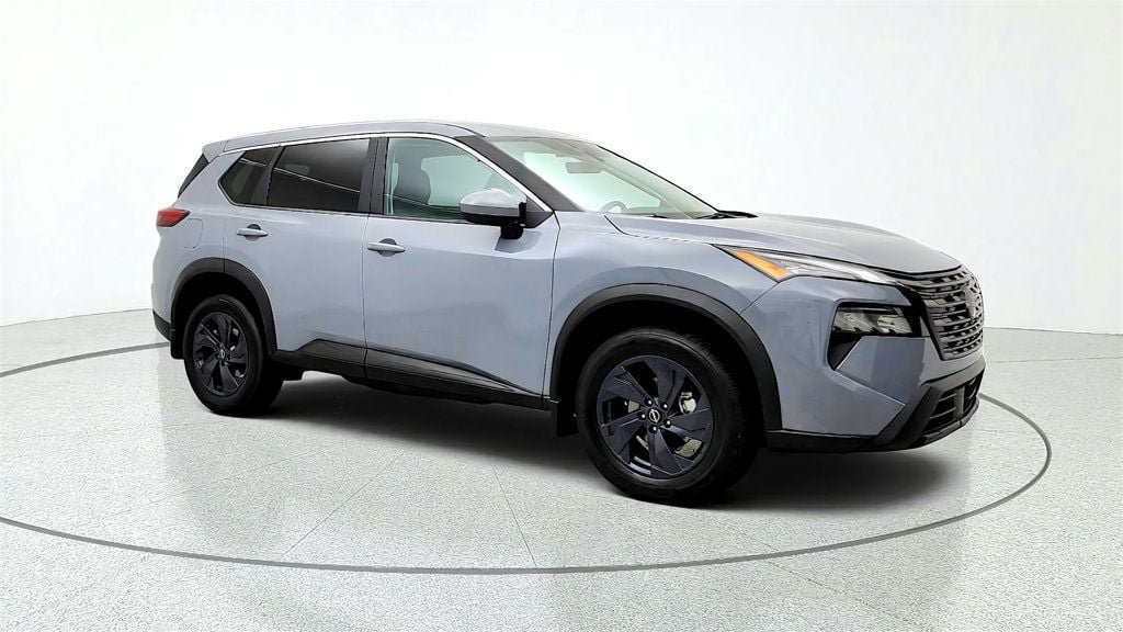 Used 2026 Nissan Rogue SV FWD image 6