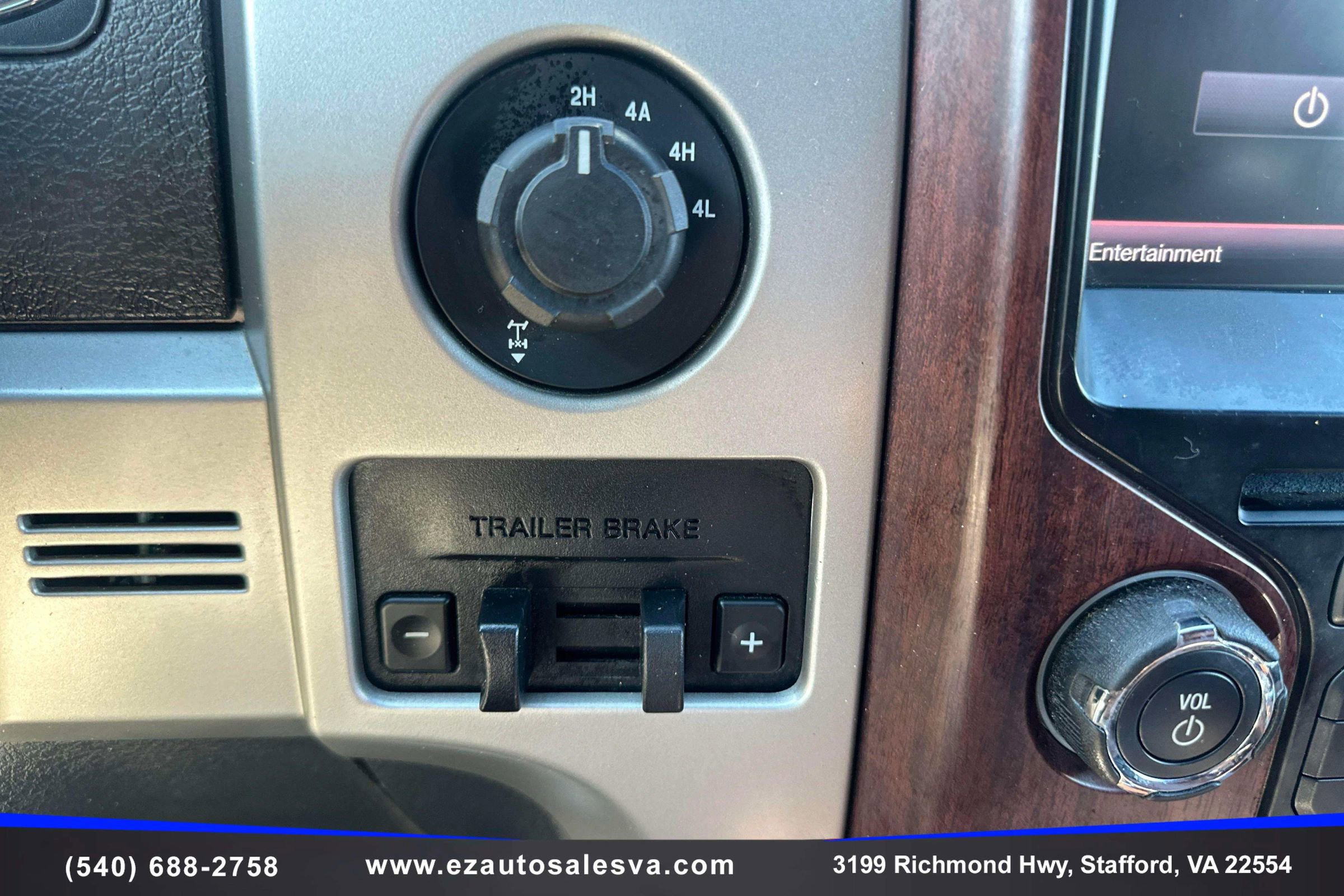 Used 2013 Ford F150 King Ranch w/ King Ranch Luxury Pkg image 23