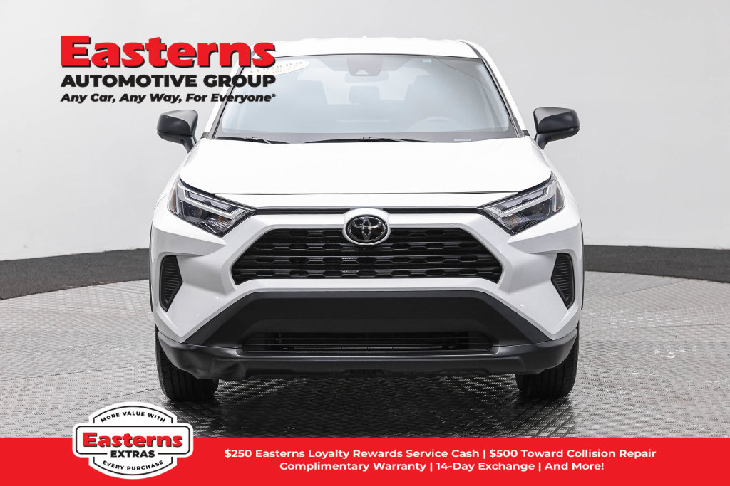 Used 2025 Toyota RAV4 LE FWD image 3