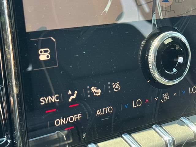 New 2026 GMC Yukon XL Elevation w/ Elevation Premium Package AWD/4WD image 28