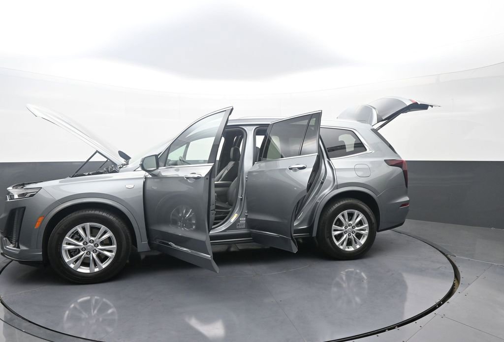 Used 2023 Cadillac XT6 Luxury FWD image 42