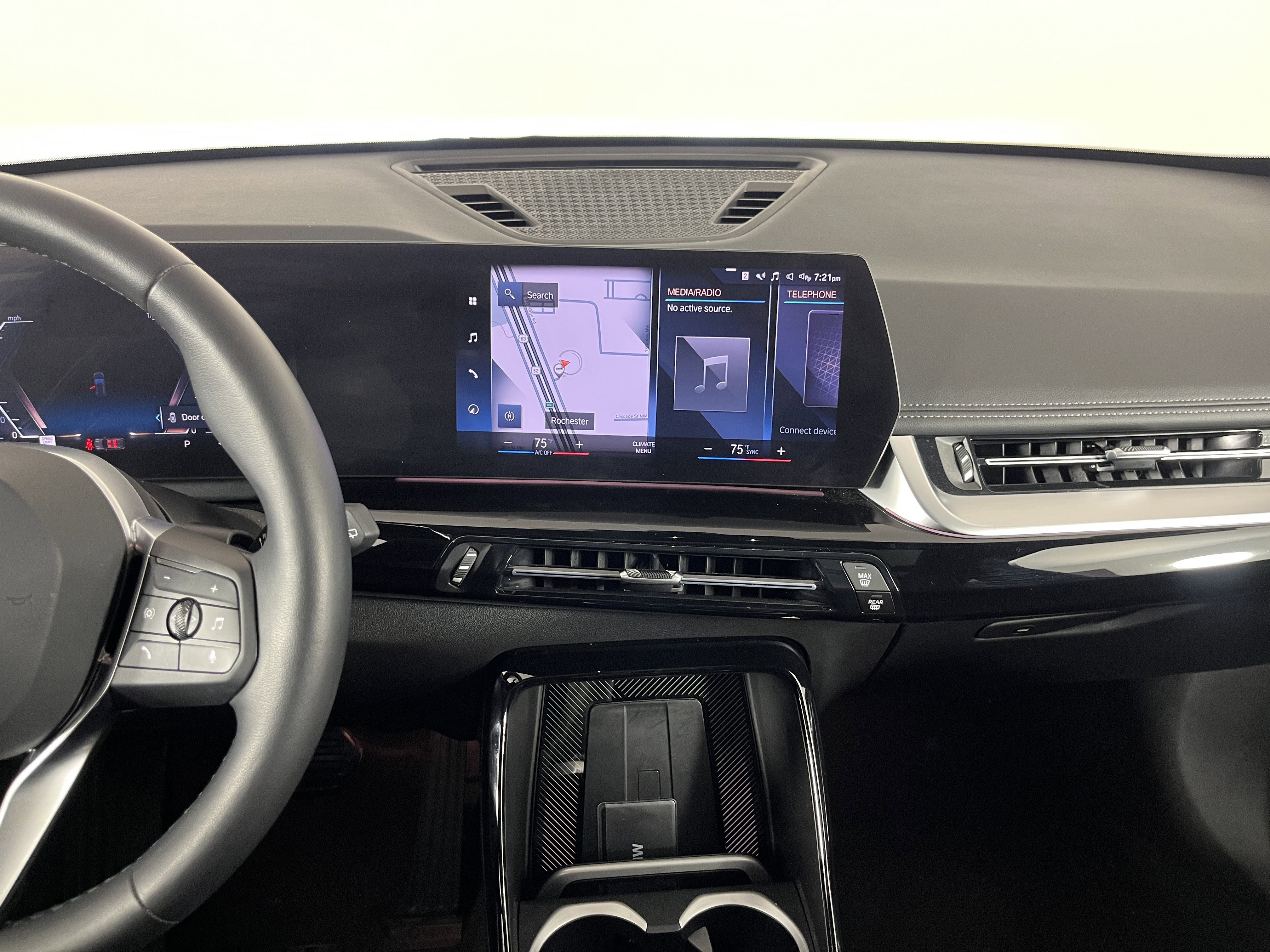 Certified 2023 BMW X1 xDrive28i w/ Convenience Package image 14