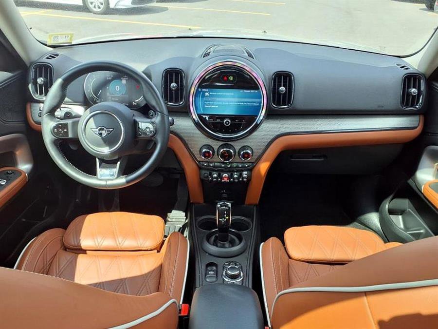 Used 2022 MINI Cooper Countryman S w/ Signature Upholstery Package image 15