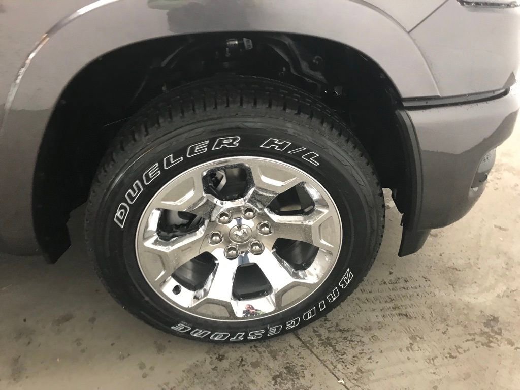 New 2026 RAM 1500 4x4 Crew Cab image 58