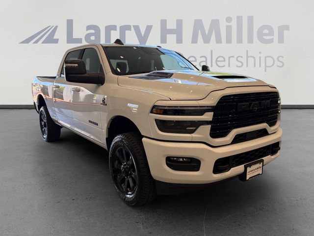 New 2026 RAM 2500 Laramie w/ Night Edition AWD/4WD image 7