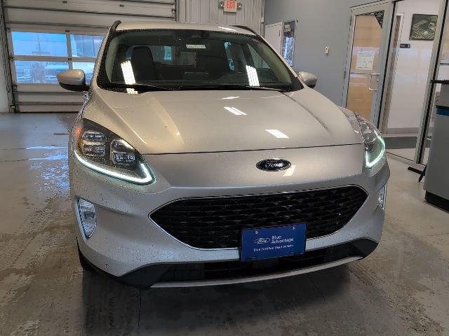 Certified 2020 Ford Escape Titanium AWD/4WD image 35