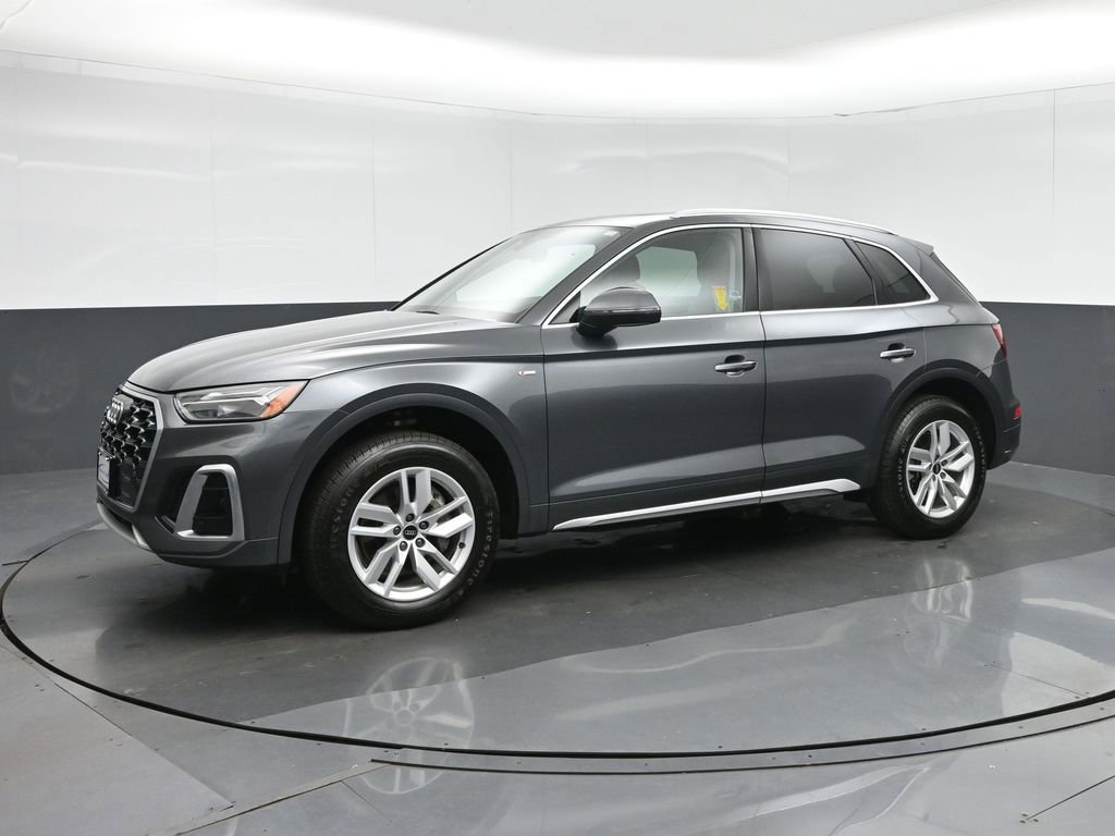 Used 2022 Audi Q5 2.0T Premium AWD/4WD image 3