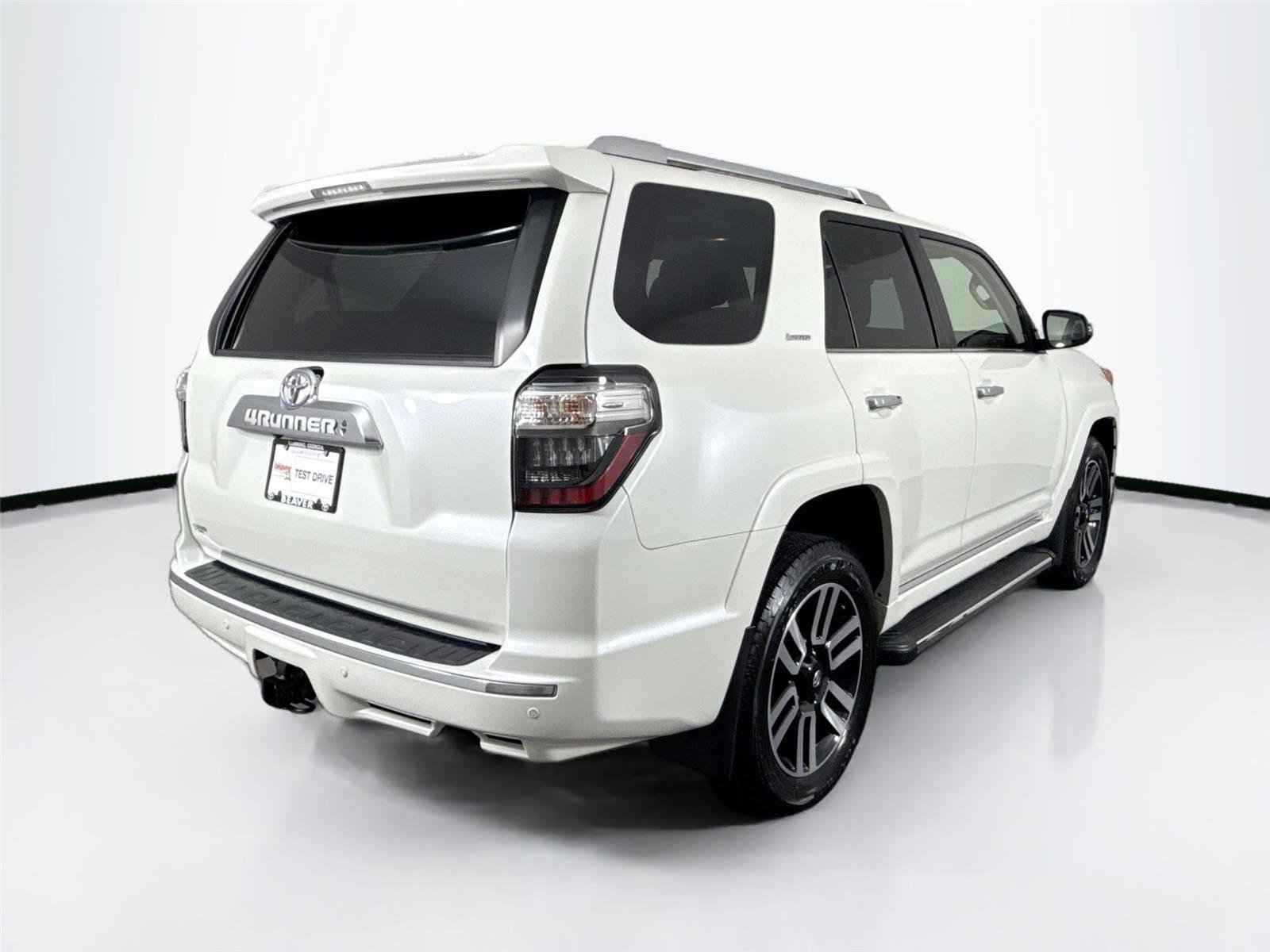 Used 2022 Toyota 4Runner Limited image 10