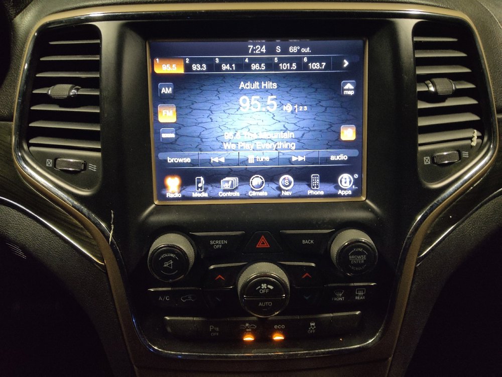 Used 2014 Jeep Grand Cherokee Overland w/ Advanced Technology Group image 25