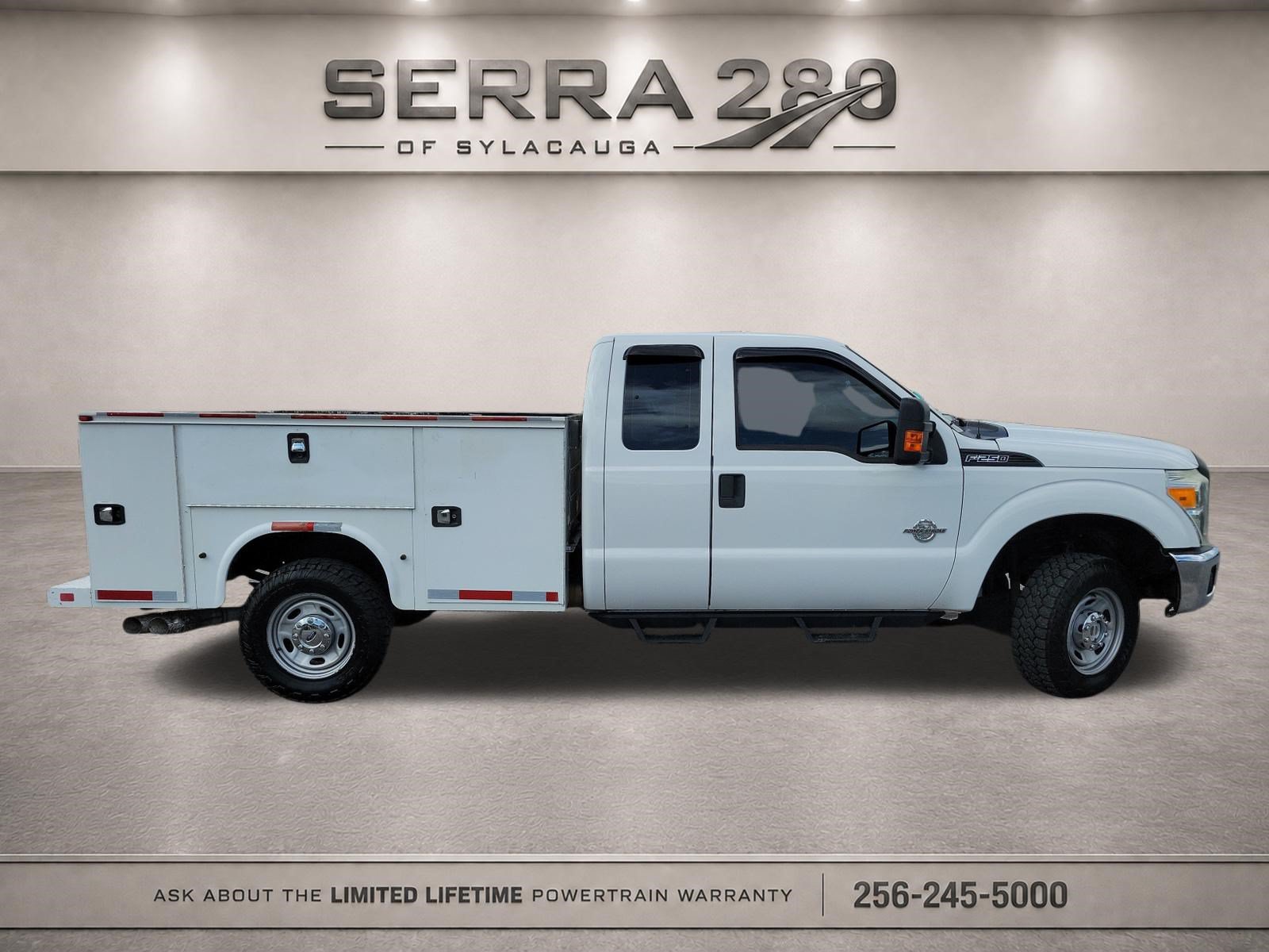 Used 2015 Ford F250 XL w/ Power Equipment Group AWD/4WD image 4