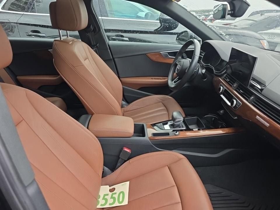 Used 2023 Audi A4 2.0T Premium w/ Convenience Package image 7