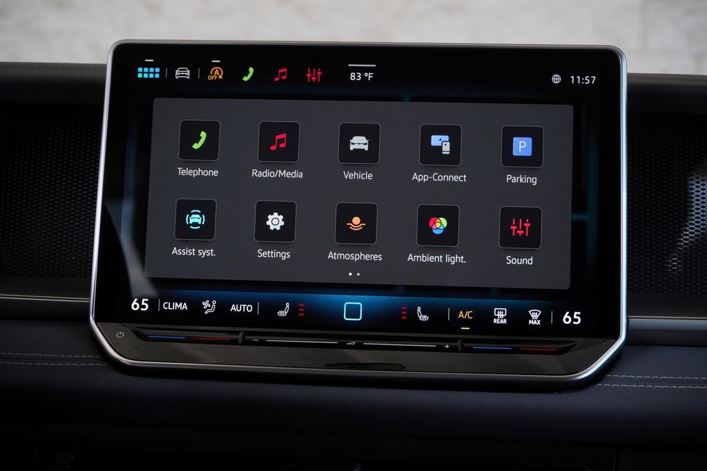 New 2026 Volkswagen Tiguan SE FWD image 27