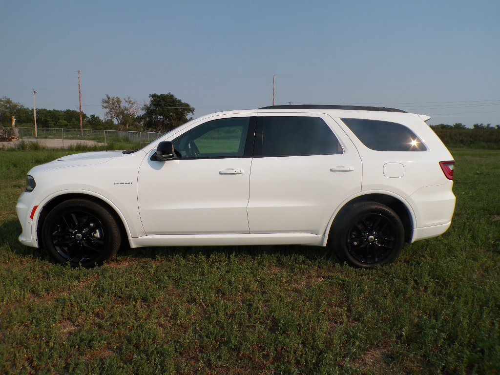 Used 2024 Dodge Durango R/T AWD/4WD image 17