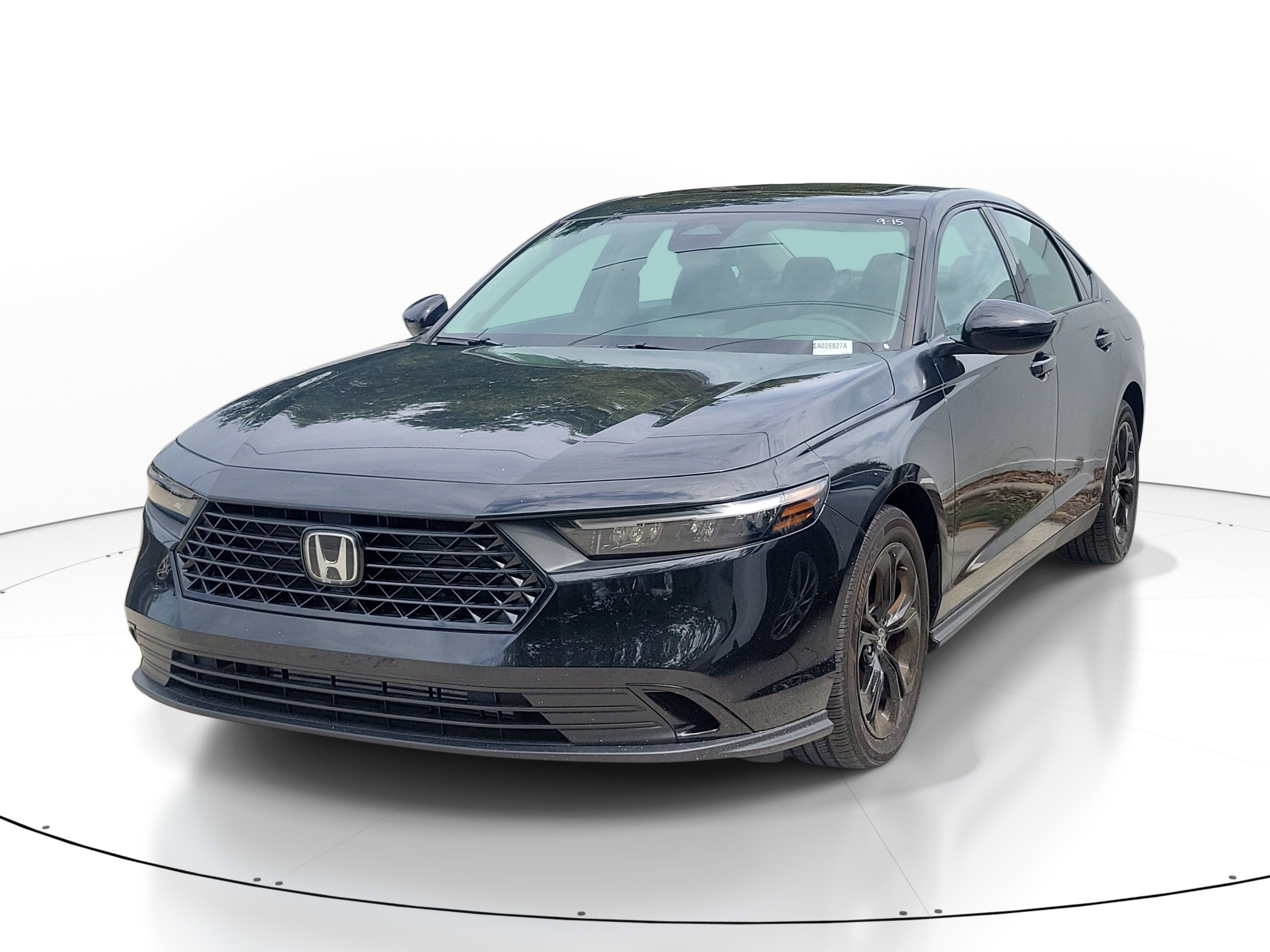 Used 2025 Honda Accord SE image 3
