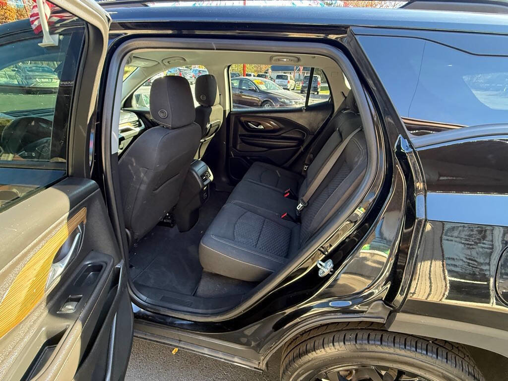 Used 2019 GMC Terrain SLE w/ Driver Convenience Package image 9