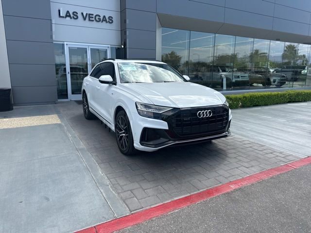 Used 2022 Audi Q8 Prestige AWD/4WD image 3