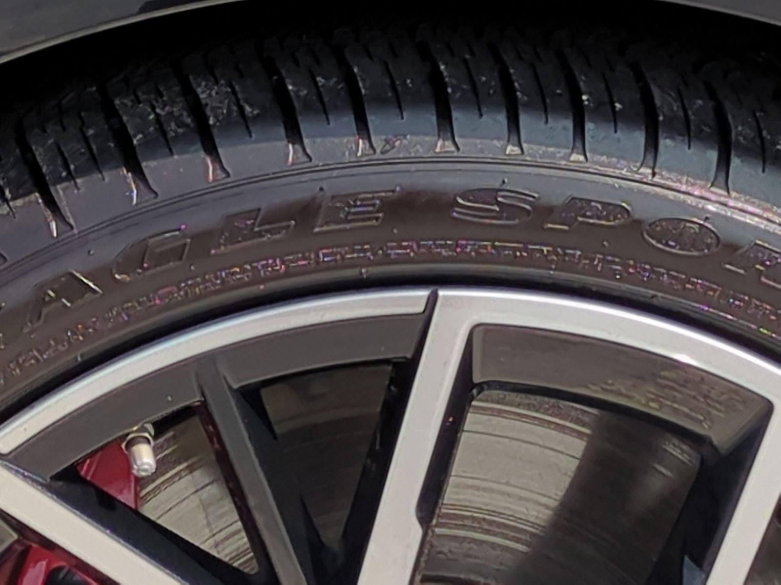 Used 2023 BMW 540i w/ Executive Package image 12