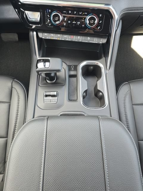 Used 2026 GMC Sierra 1500 Denali w/ Technology Package AWD/4WD image 41