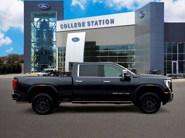 Used 2024 GMC Sierra 2500 Denali Ultimate image 5