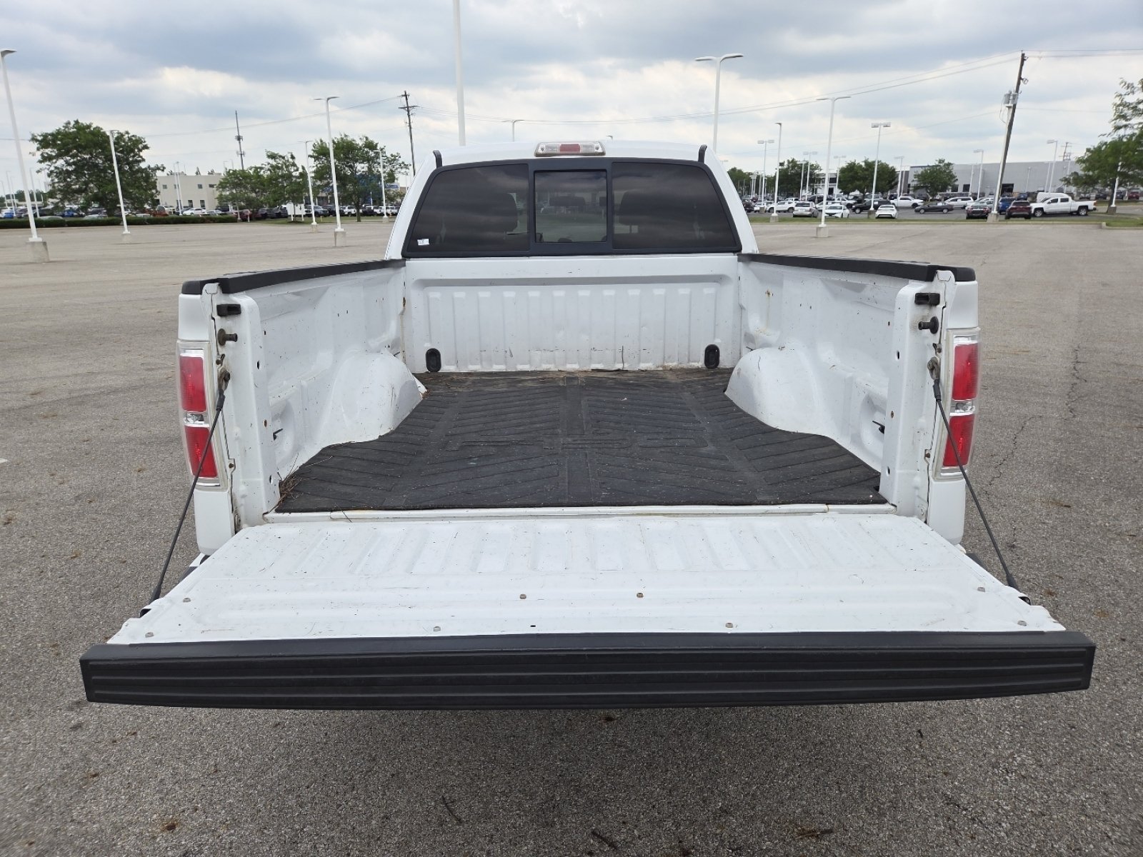 Used 2010 Ford F150 STX AWD/4WD image 17